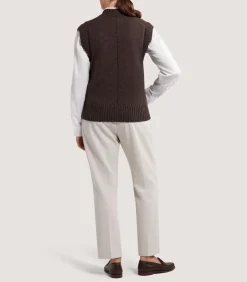 Knitwear|Purdey Women's Islay British Outdoor Vest in Walnut